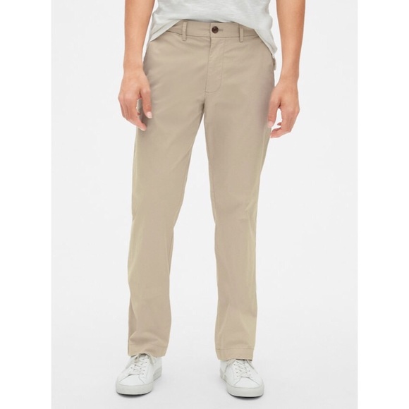 Gap wearlight khakis deals